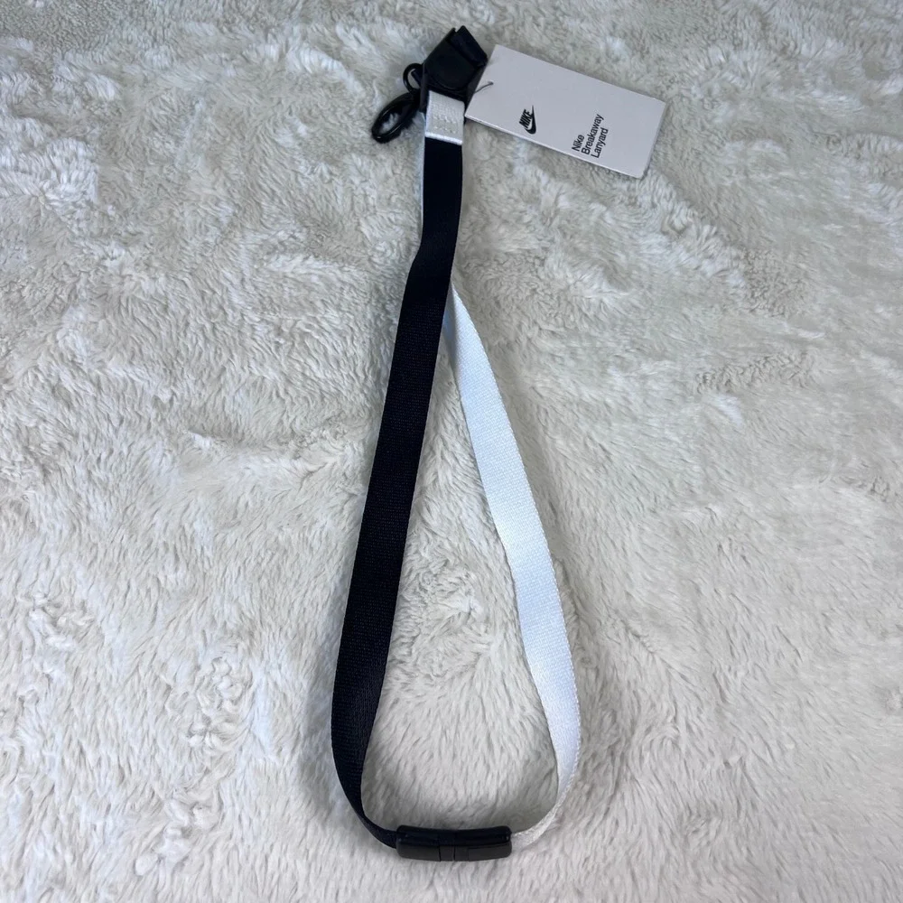 Nike‎ Breakaway Lanyard Black White Two Tone N.100.4565.010.NS New